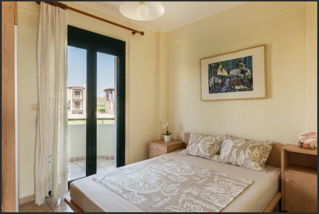 Oxana House Apartment Nea Moudania Bagian luar foto