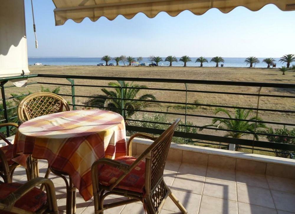 Oxana House Apartment Nea Moudania Bagian luar foto